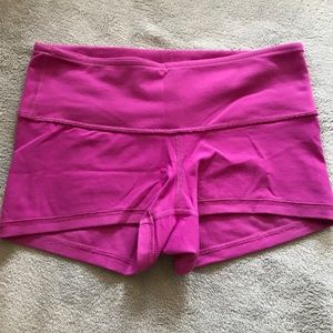 Lululemon regal plum boogie shorts size 4